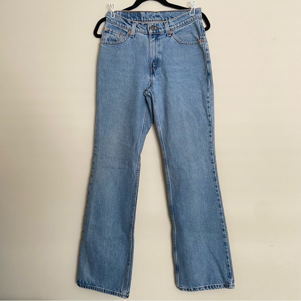 VTG Levi’s 517 Bootcut Low Rise Juniors 7 Actual 26x31 Light Wash